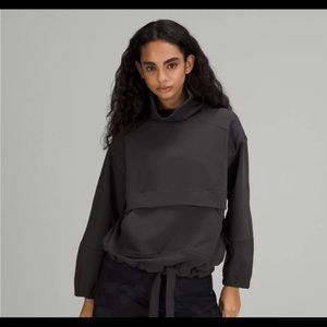 Lululemon la packable pullover to pillow